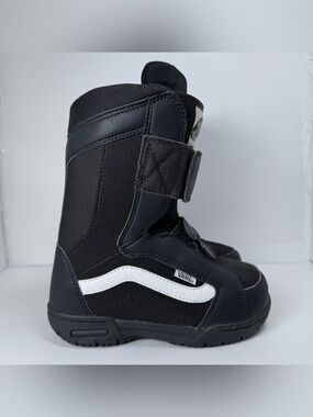 VANS Juvie Kids Mantra Soft Flex Youth Size 2 Snowboard Boots Straps